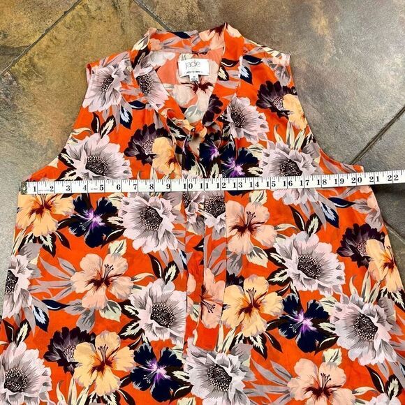 Jade Johnny Was Silk ILeana Sleeveless V-neck Tie Medium - Picture 4 of 7